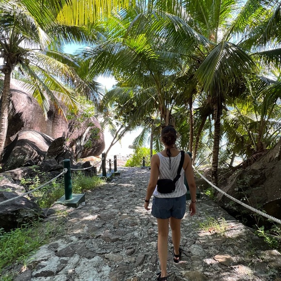 Meet your Posher, Rana - Picture 4 of 4